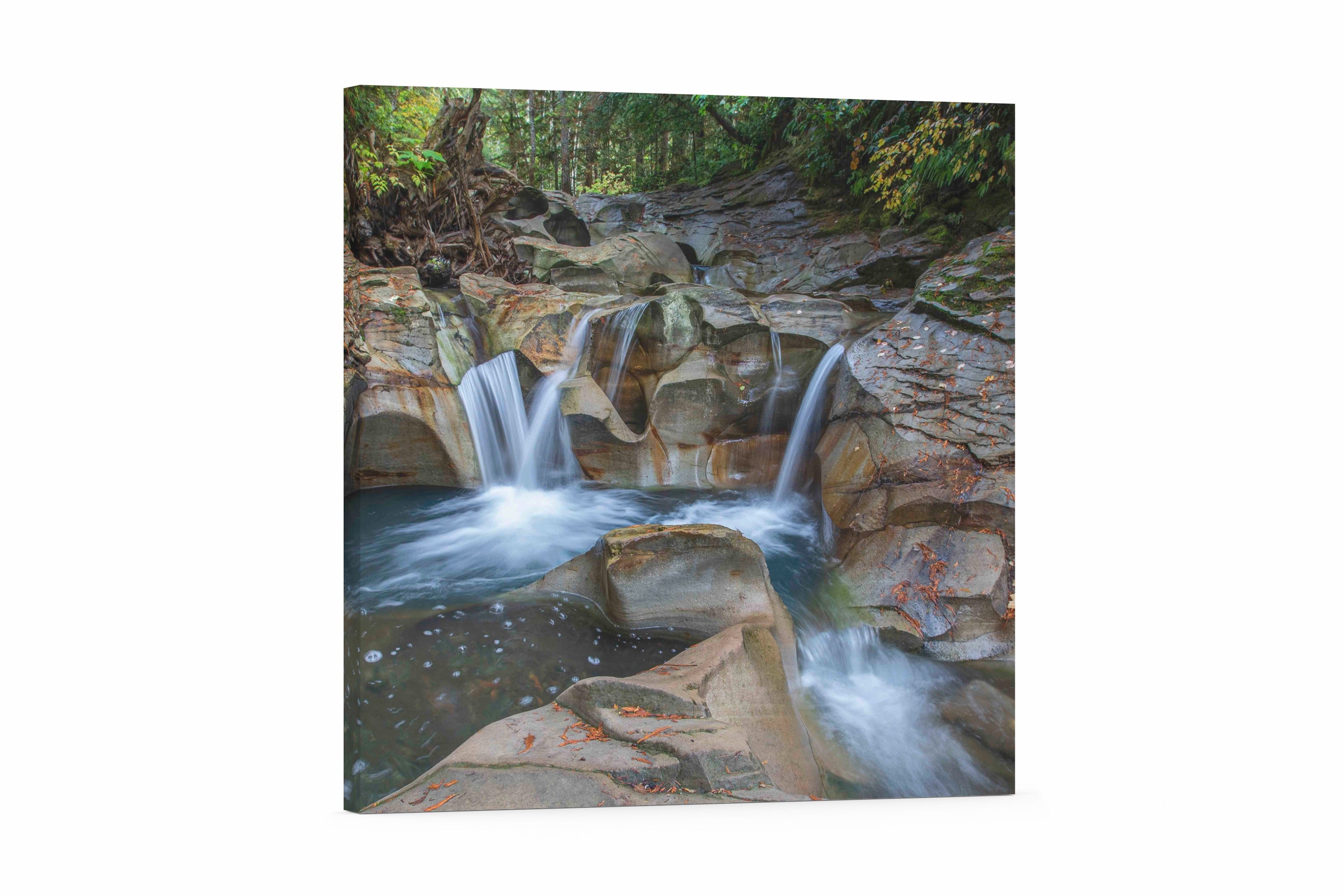 Cumberland China Bowls 38x38"